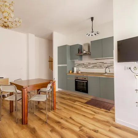 Casa Chinotto E Sole Appartamento Finale Ligure